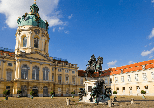 Charlottenborg